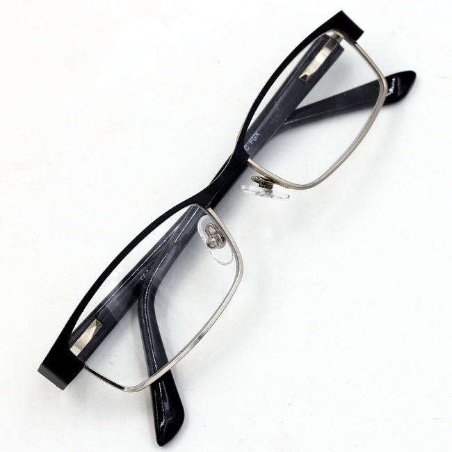 Kính lão Foster Grant 2.75 độ
300,000₫ | Mã SP=54882