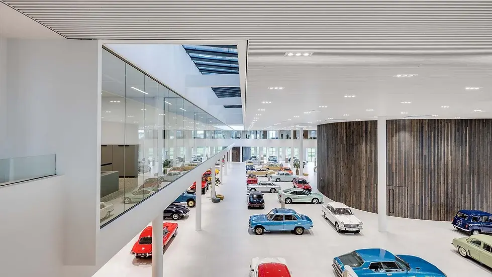 Bezoek Van Mossel Museum - Gallery of history & classic cars