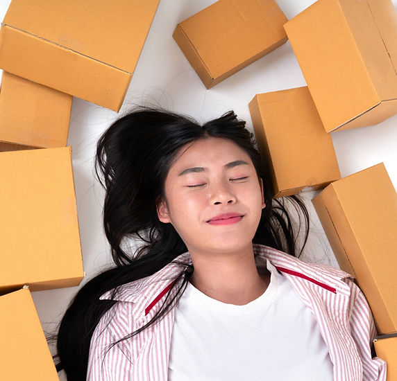 happy-woman-with-parcel-box