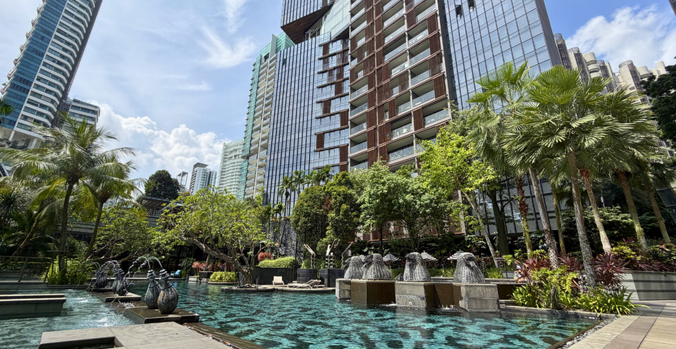 The swimming pool of the Singapore private property, OUE Twin Peaks