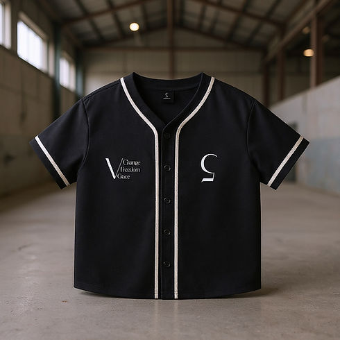 AI_Product_Images Gallery Five  Piped Button-Up Jersey 09aae343-53bd-4190-bee1-05f6092c85e