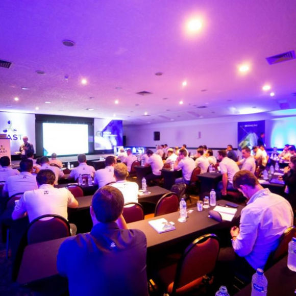 Consultores de 2,5 milhões de hectares participam do 2º I-FAST Intech Conference.