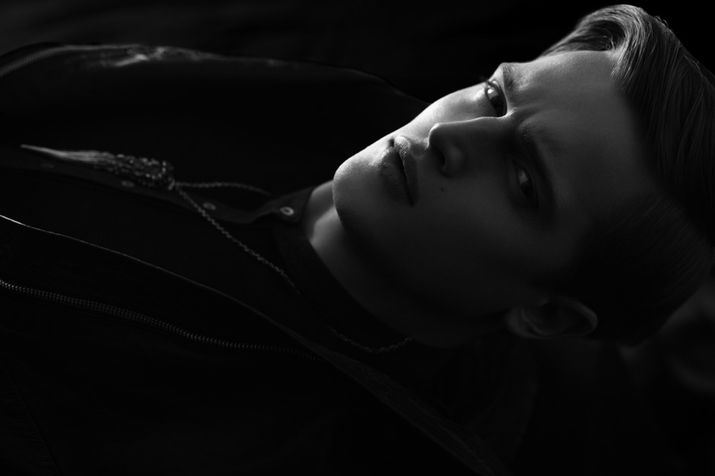 REVS mag Silver Horn .jpg