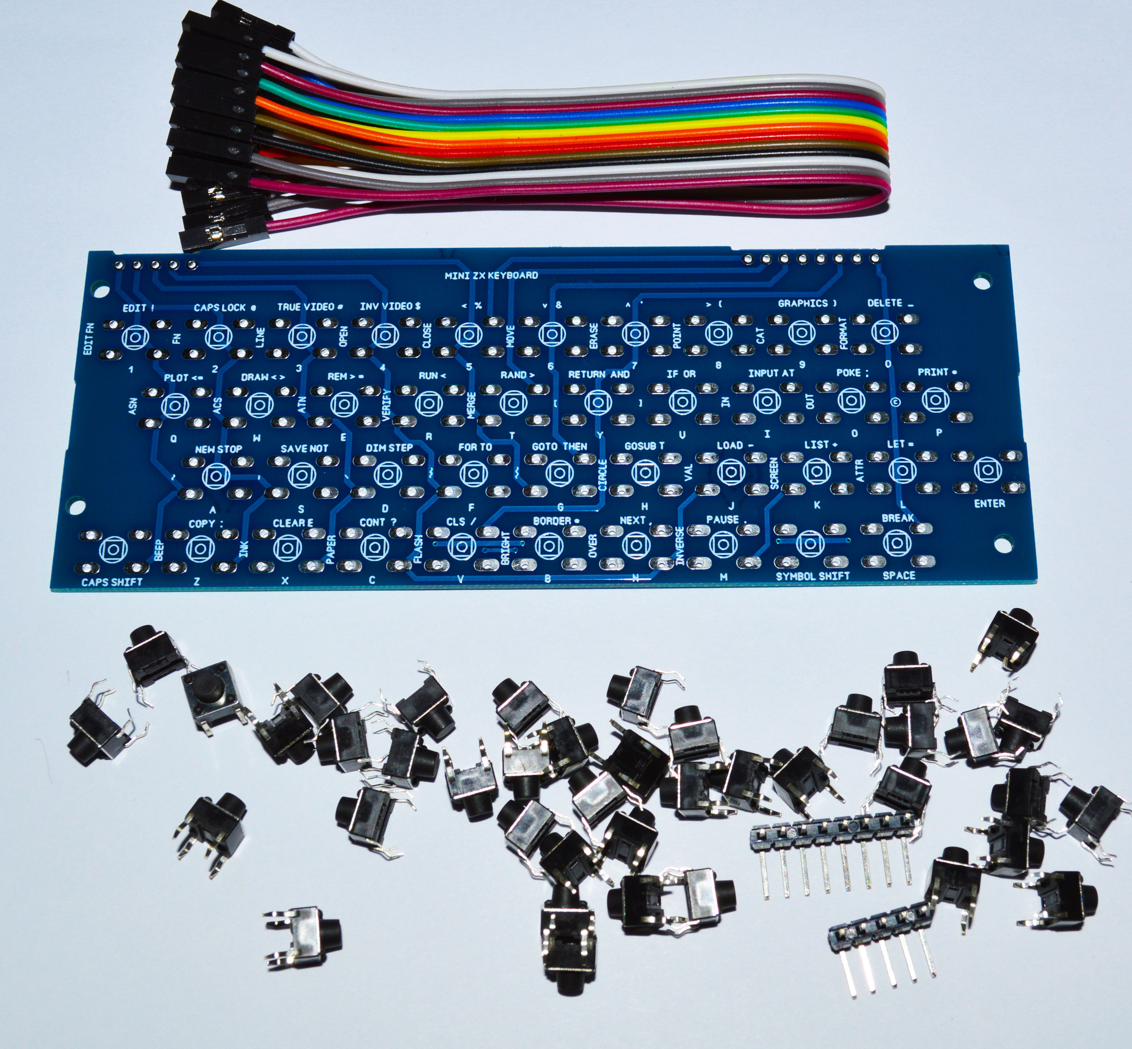 ZX Spectrum Мини Клавиатура Blue (конструктор)