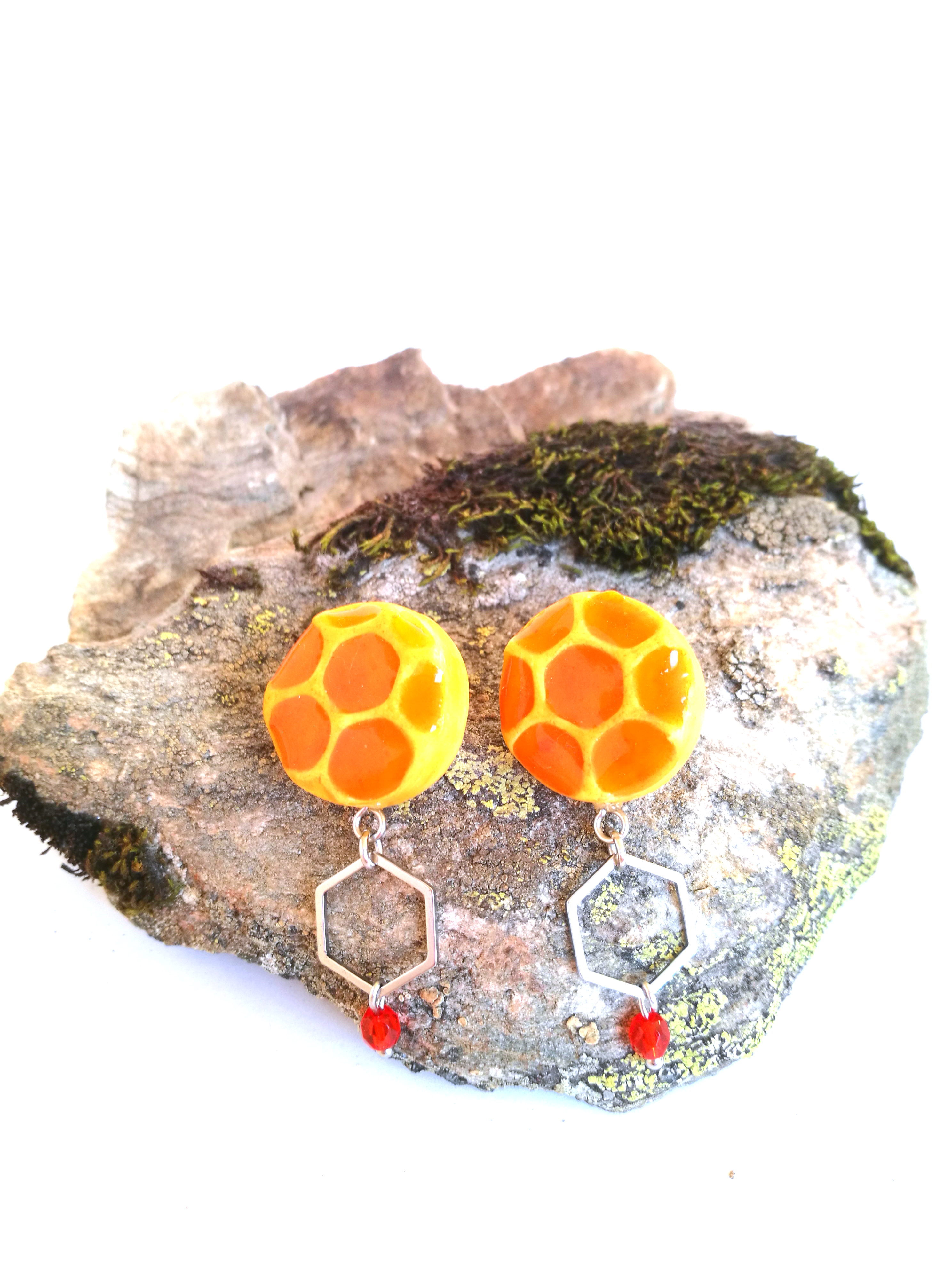 Honeycomb Ohrringe mit Anhänger