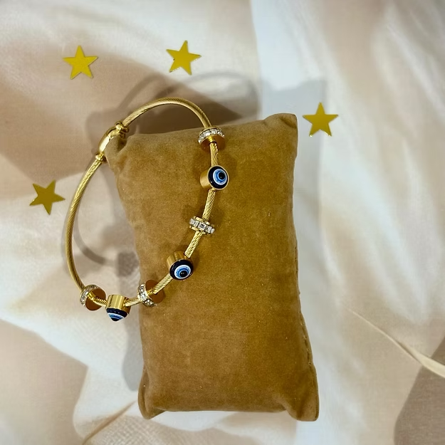 Nazar Na Lage Evil Eye Bracelet by The Lumievo