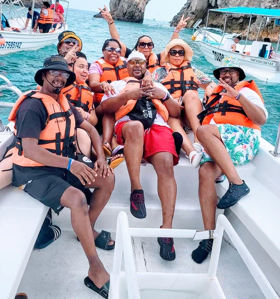 the travel morena group