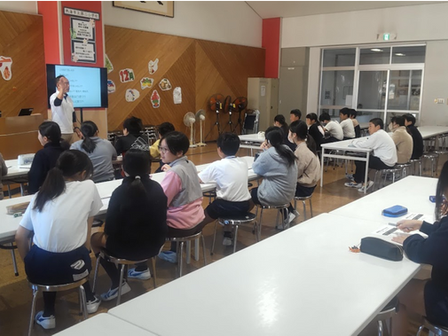 熱海市立第二小学校で「地球温暖化防止」をテーマに出張授業を行いました