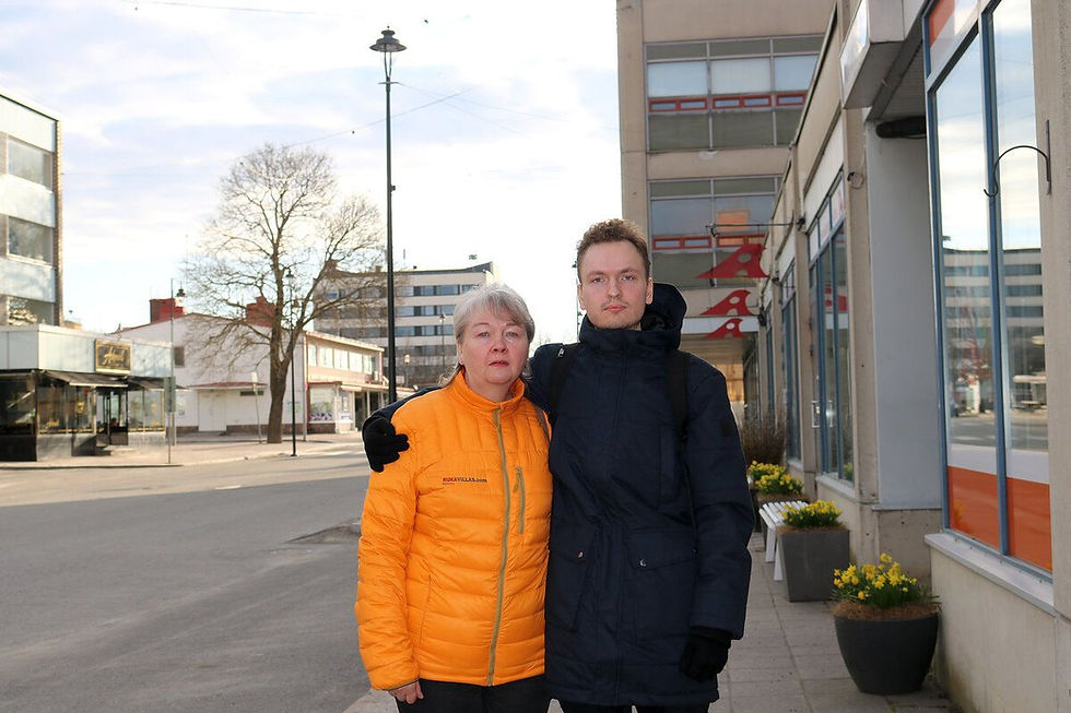 Мать и сын, помогавшие Украине, под угрозой депортации из Финляндии в Россию