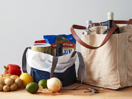 Why Choosing the Right Tote Bags Distributor Matters for Your Business
