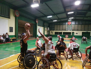 BASKETBALL
