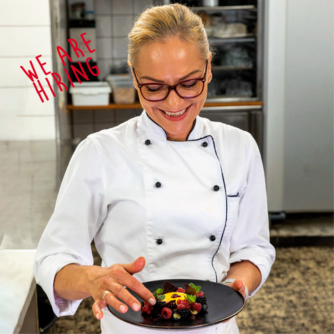 Köchin Gica, Symbolbild für We are hiring, wir suchen einen Koch