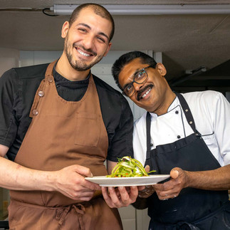 Jetzt muss ich mich aber sputen … mit dem Spargelsorbet, Franco und Satha