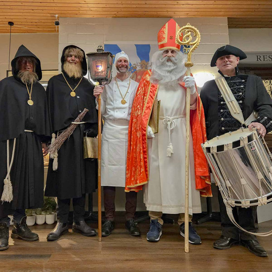 Zunftchlaus 24 Bäckerzunft Zug, Hotel Restaurant Guggital Zug