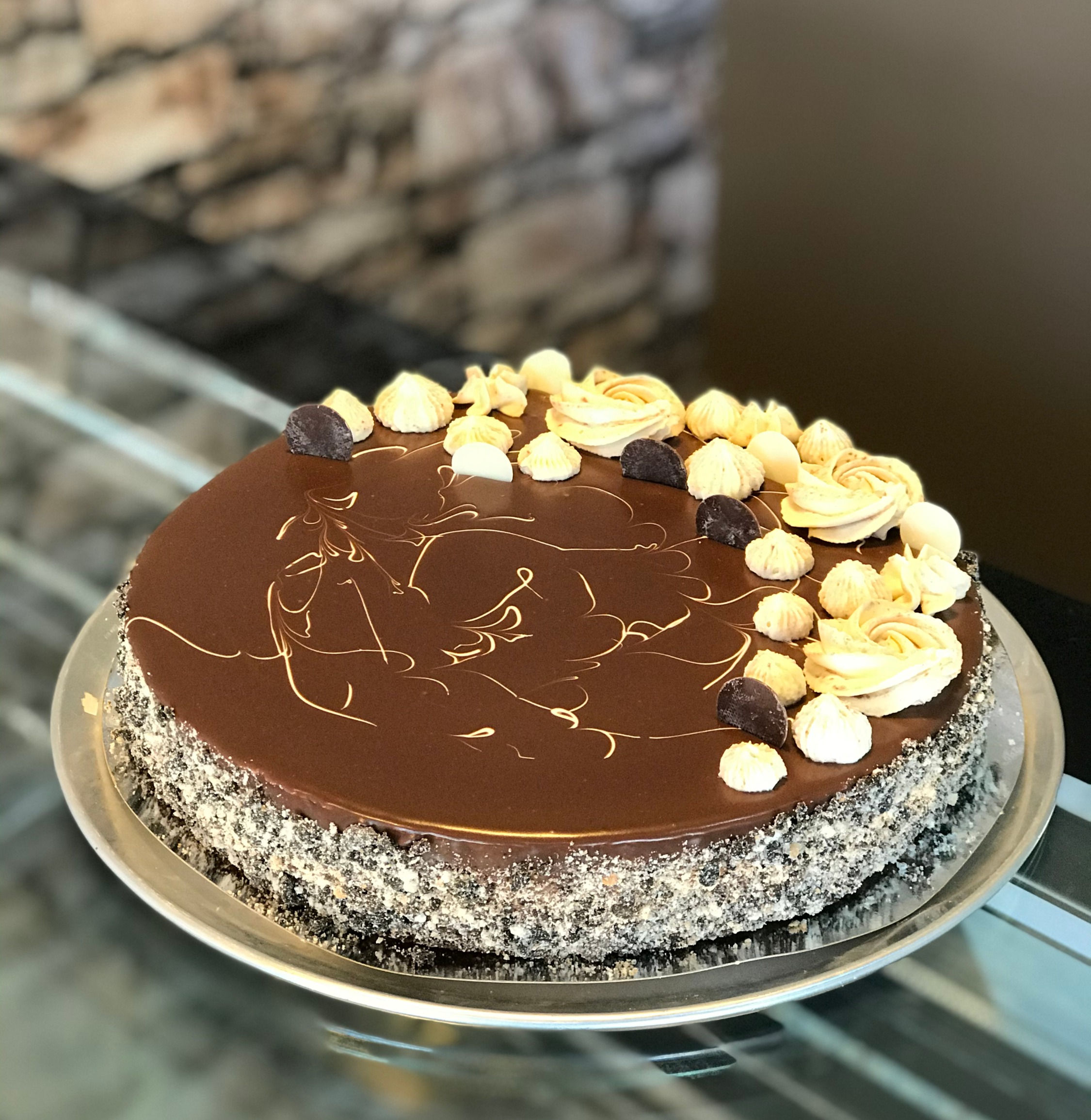 Choc Vanilla Baked Cheesecake