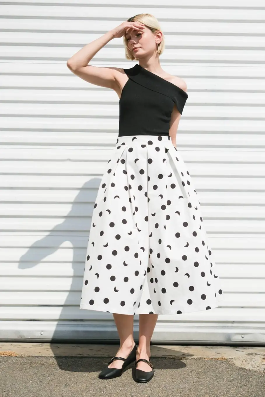 White Polka Dotted Printed Woven Skir