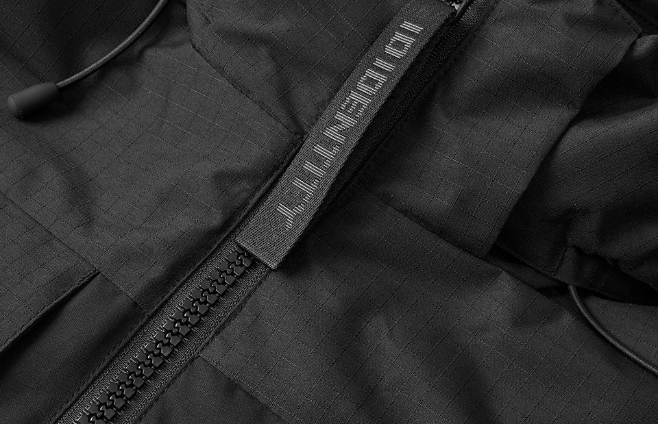 Miniaturebillede: ID Identity Hooded vinterjakke i navy set forfra med hætte og gennemgående lynlås.