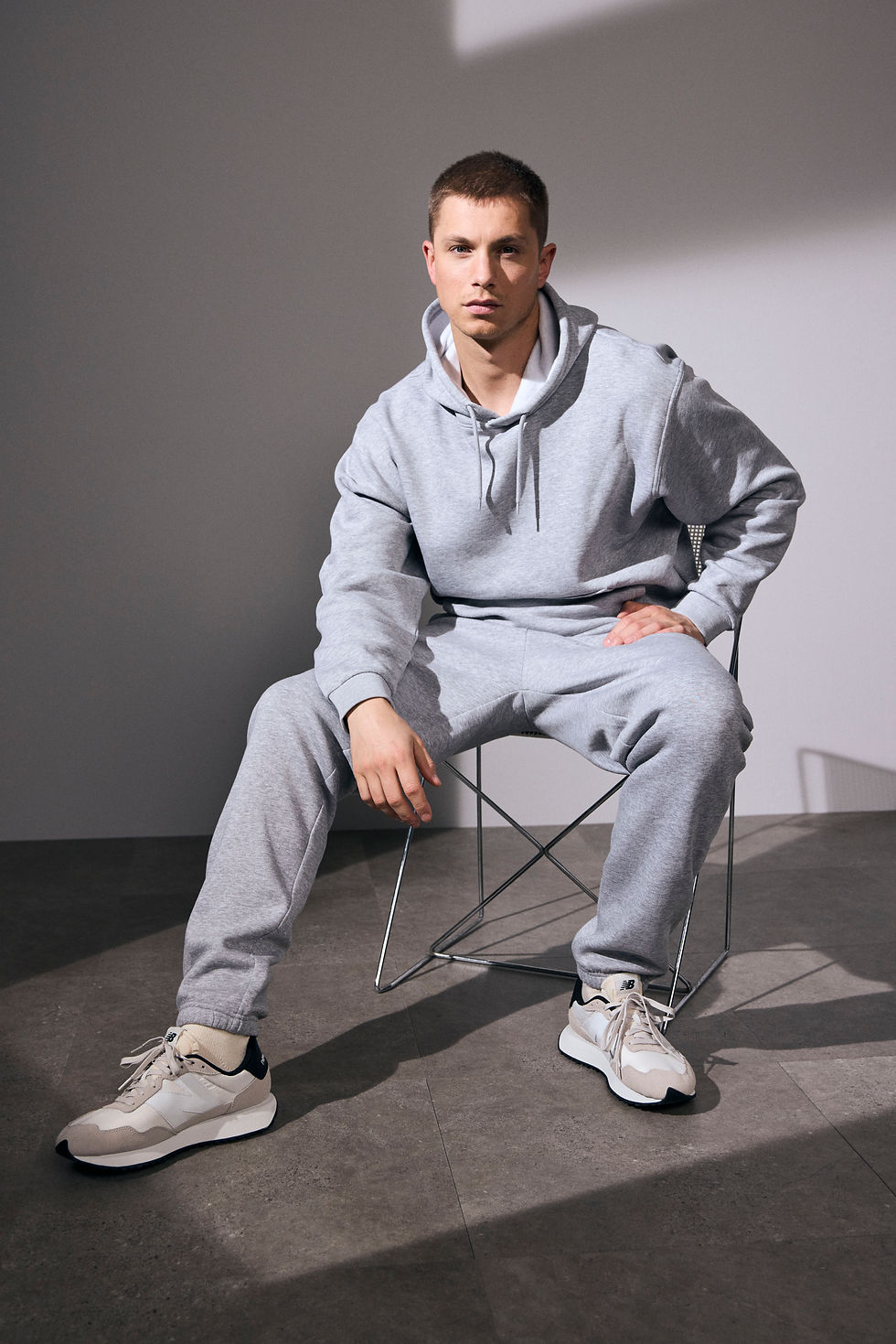 Miniaturebillede: blød hættetrøje børstet inderside