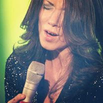 Valentina Cavazzuti cantante
