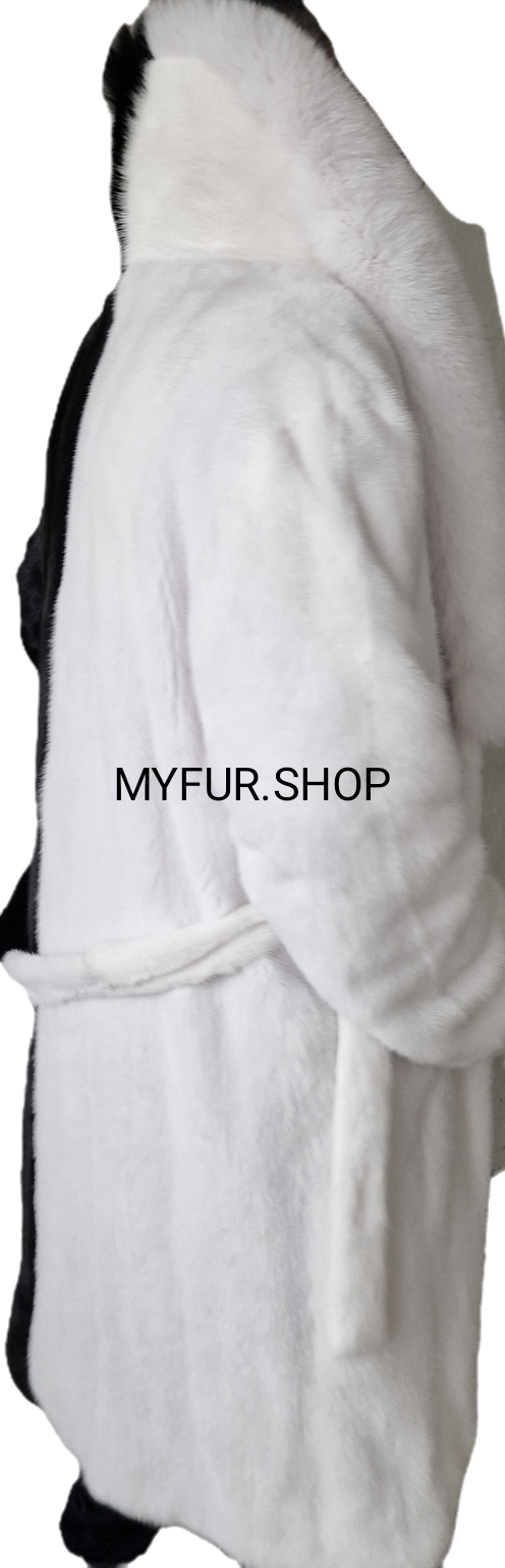 Thumbnail: MEN'S FULLPELT BLACK AND WHITE MINK COAT 