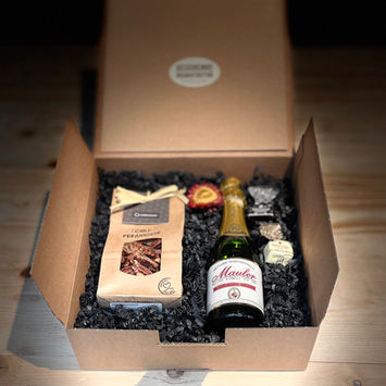 Genussvolles Geschenk per Post versenden. Von der Geschenke Manufaktur in Bern