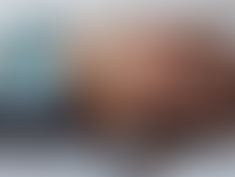 The SmartCare wrist-worn pulse oximeter used to record the PPG at the thumb