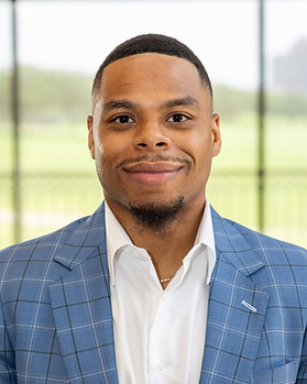 ClarkWhitaker_headshot2025