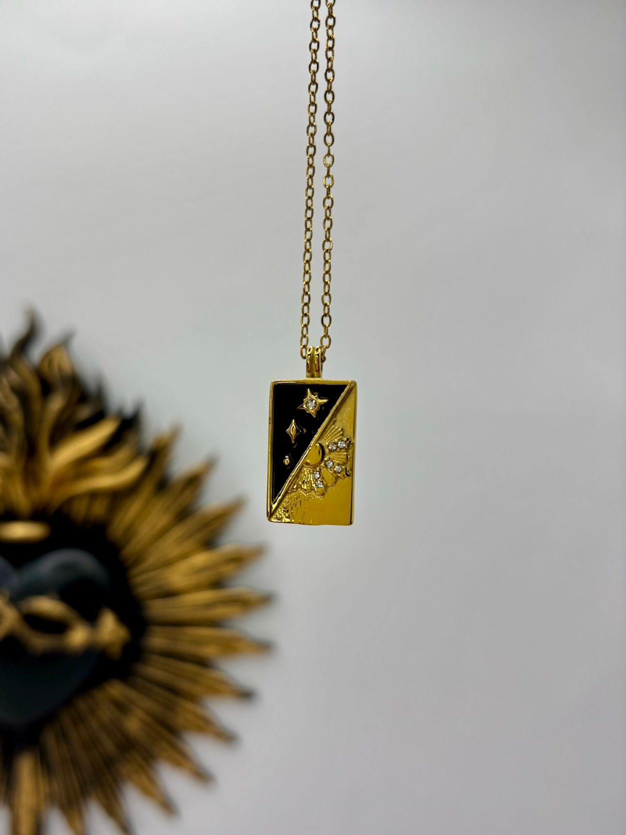 Collana STELLE E FIORE nera