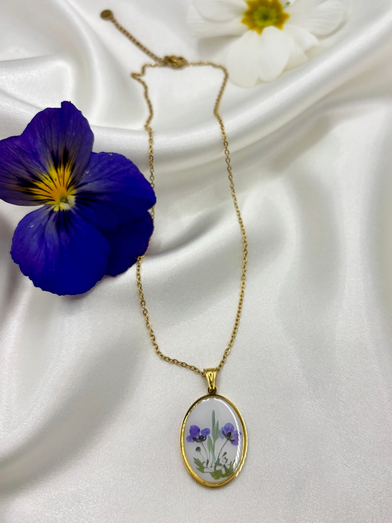 Collana VIOLET