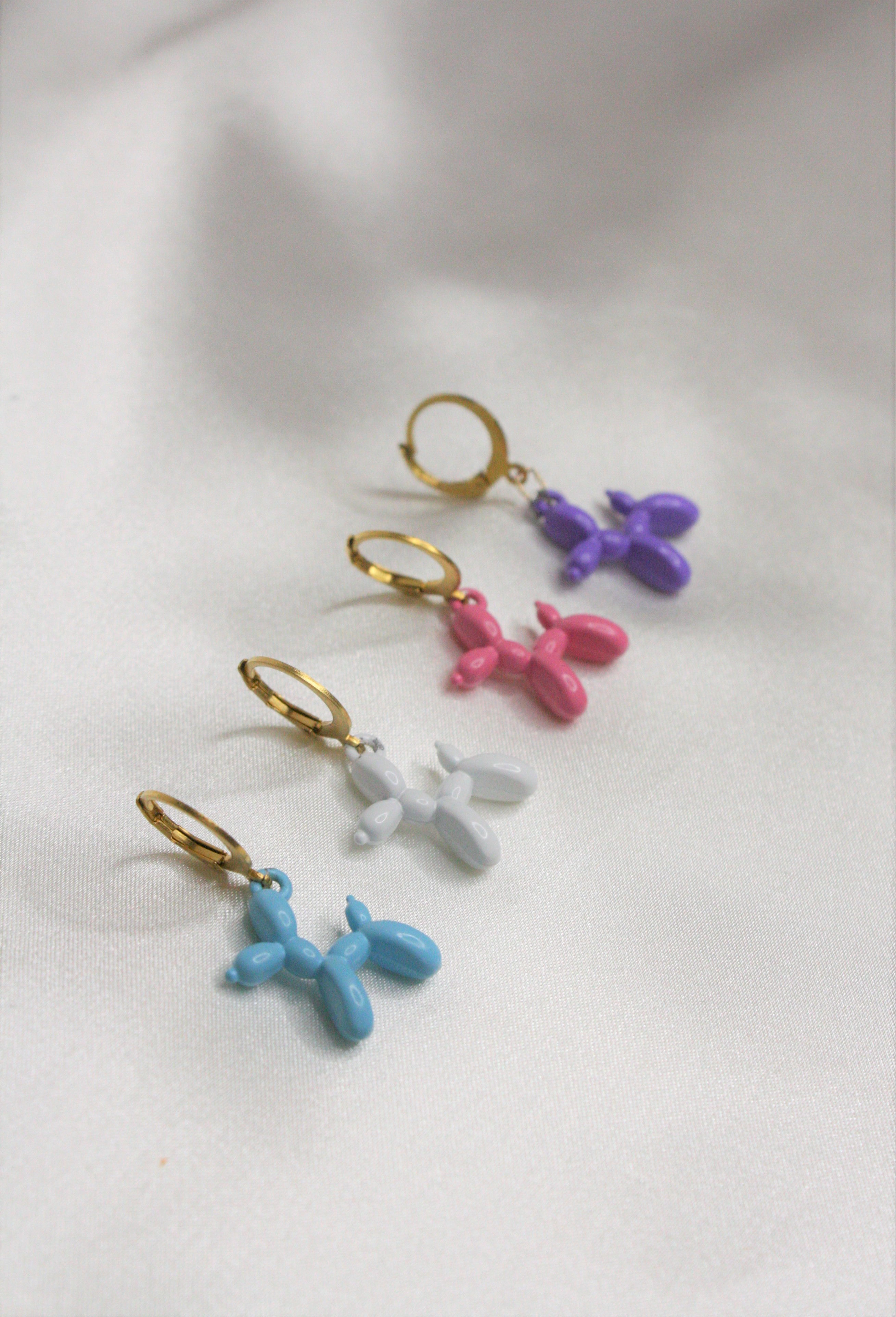 Hoop palloncino a forma di cagnolino colorato