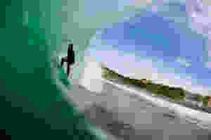 Thomas la Fonta surfing in bidart