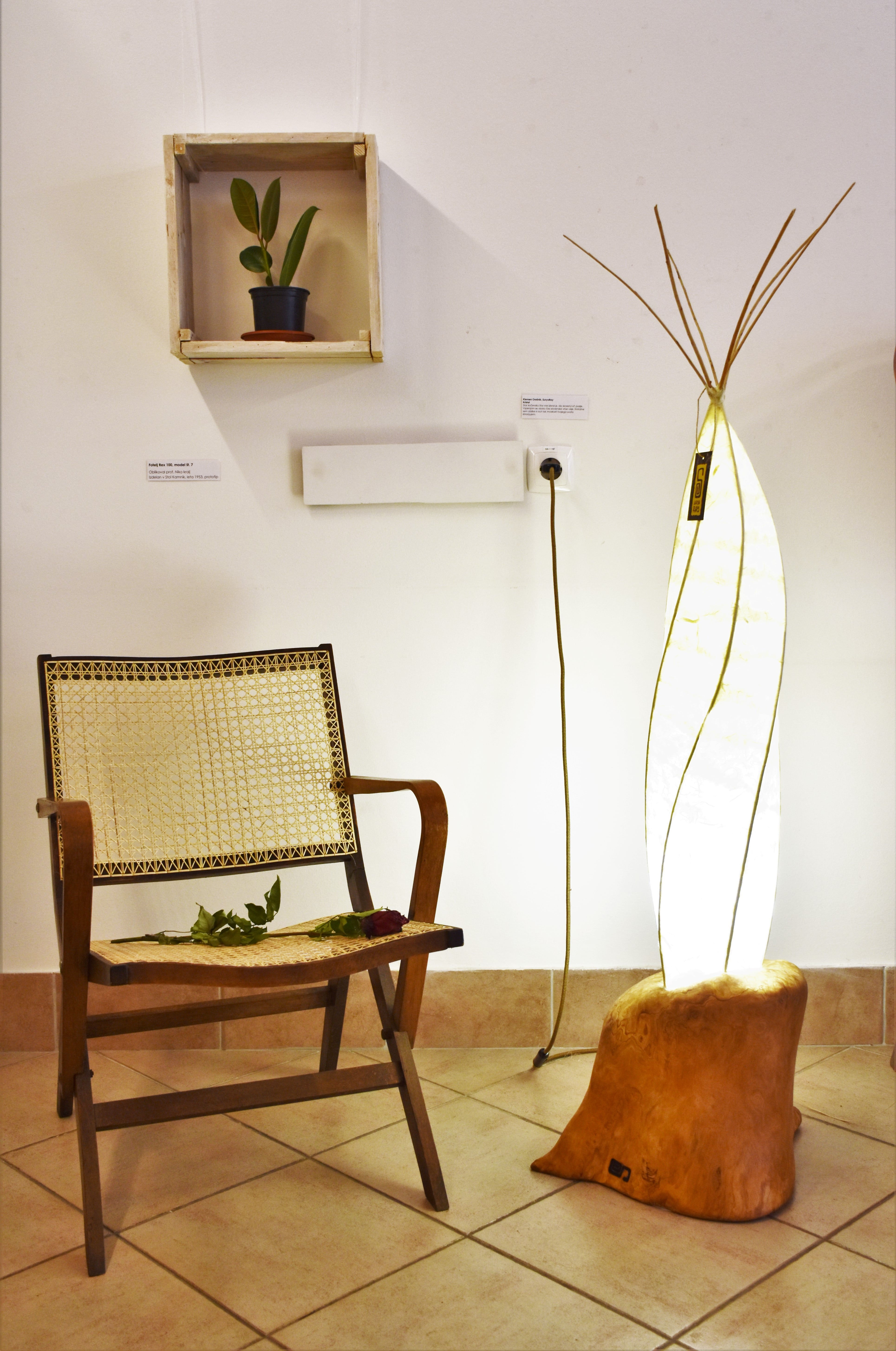 Crystal / light sculpture