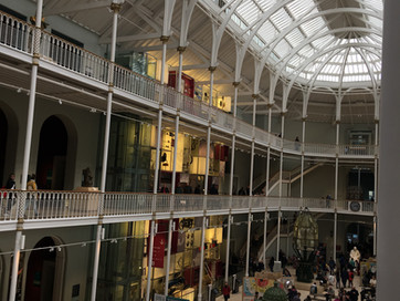 20 Favorite Places to Visit in Edinburgh Scotland