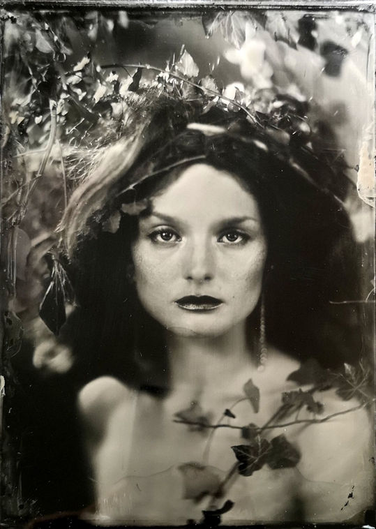 black and white portrait vintage Goddess witchcraft occult witch ivy freckles big hair
