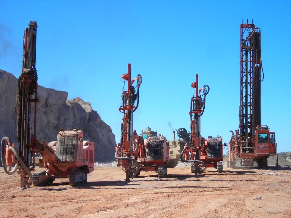 Miniatura: Gold Mining Equipment – Drill Bits & Extraction Structures