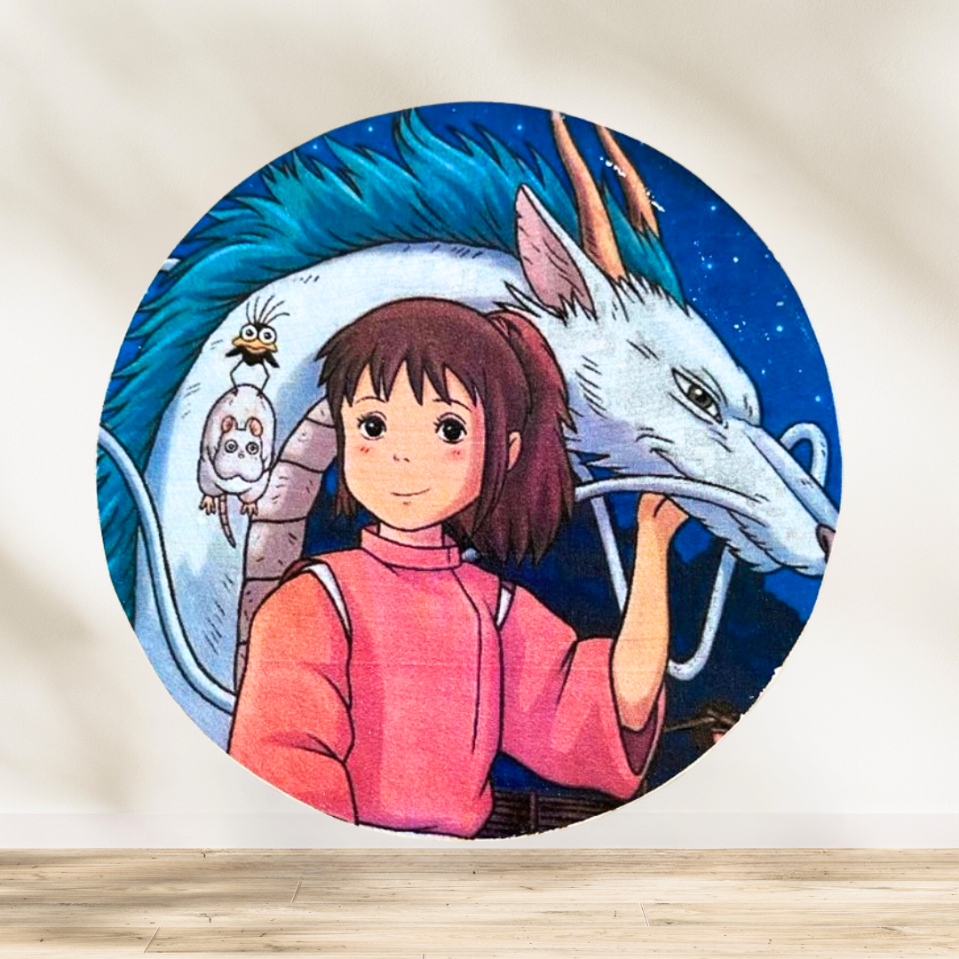 Dessous de verre – Le Voyage de Chihiro   Apportez une touche de magie et de douceur à votre intérieur avec ce dessous de ver