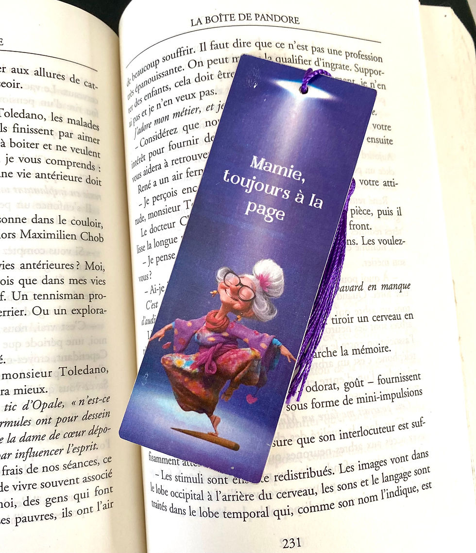 Miniature : Marque page mamie toujours à la page