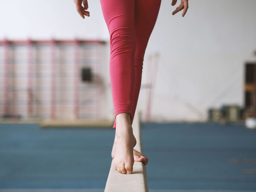 Gymnaste à la poutre