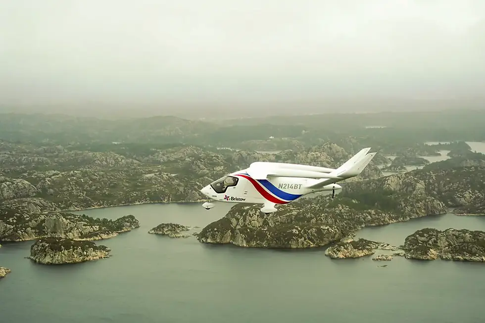 Det elektriske flyet på første ruteflygning mellom Stavanger og Bergen 4. september. Foto: Margareth Aske/Avinor