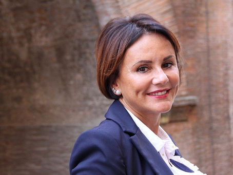 Incontro con Simona Vicari