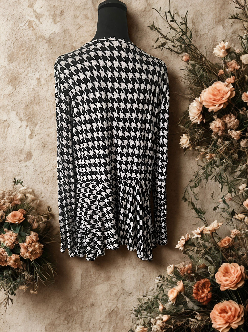 Thumbnail: Michael Kors Black and White Top 