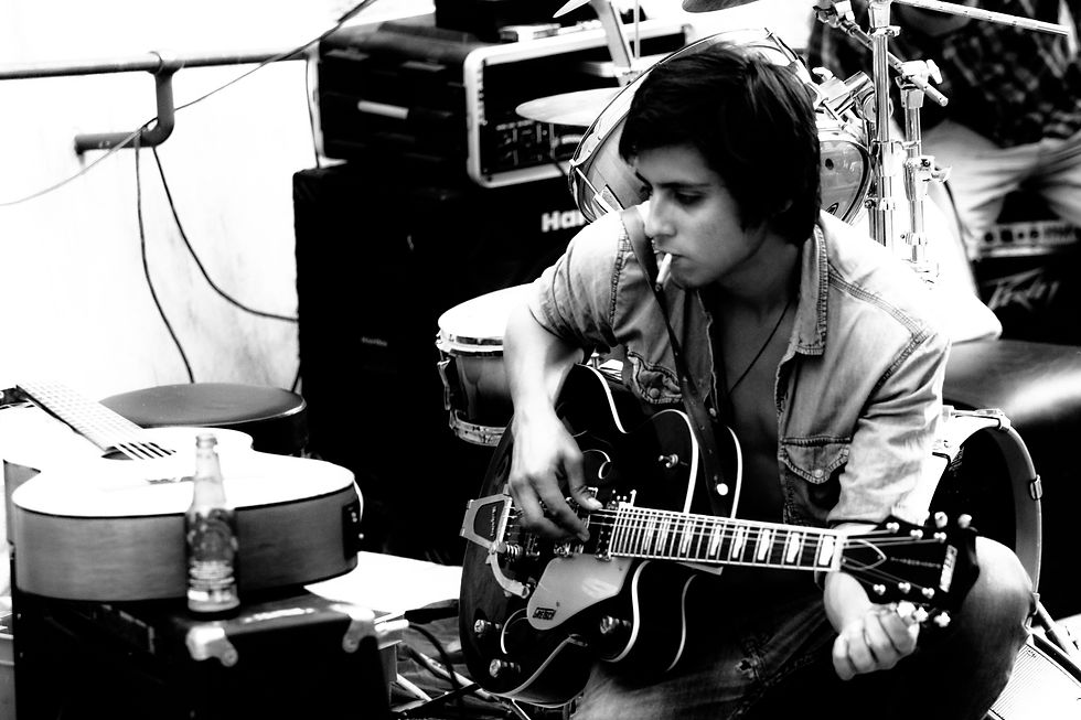 à_la_guitare