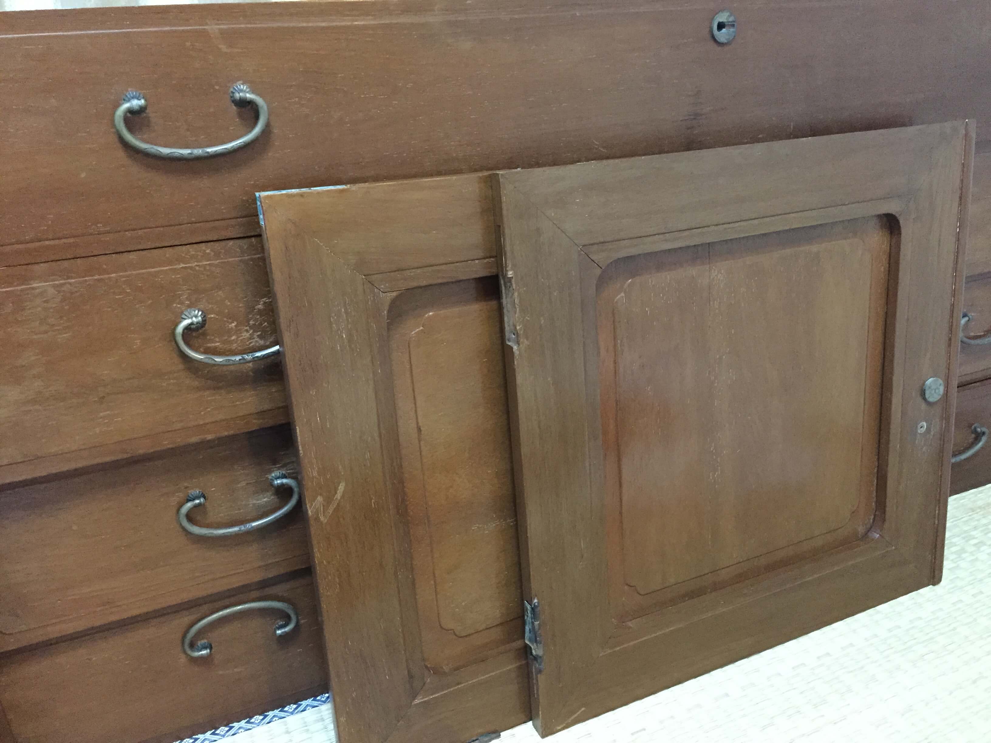 和箪笥リメイク チェスト 家具リメイクならリストリーアンティーク