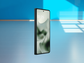 Motorola Razr Fold Review: The Foldable That Finally Makes Sense for Everyday Buyers