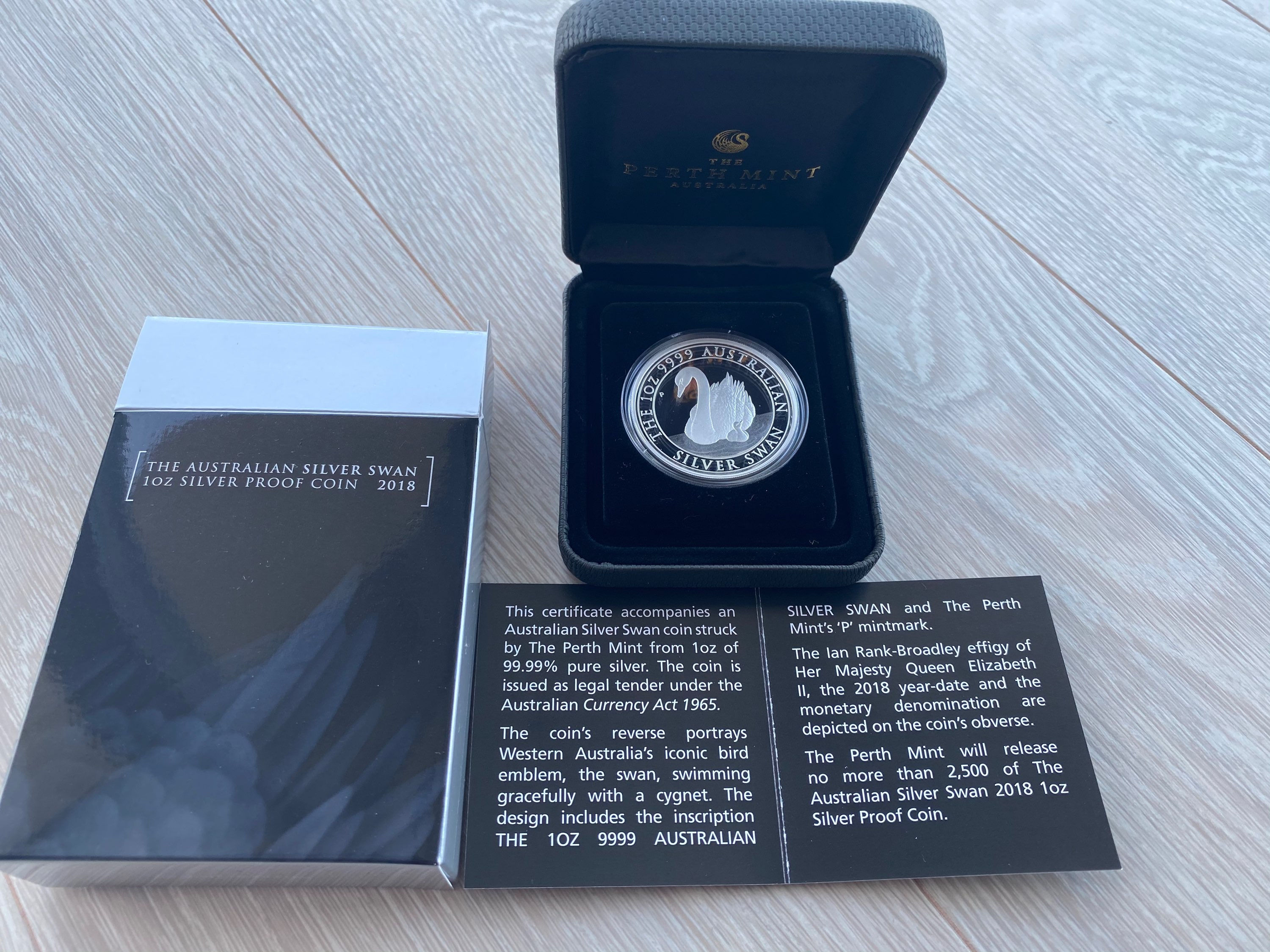 2018オーストラリアスワン プルーフ銀貨1オンス証明書、ケースハコ付き