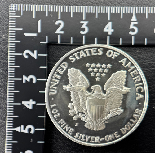 1988年 アメリカイーグル 1オンス銀貨プルーフコイン | GoldSilverJapan 1988年 アメリカイーグル 1オンス銀貨プルーフコイン | GoldSilverJapan
