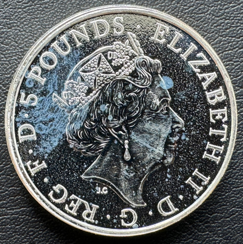 2017 イギリス 2 オンス 銀貨 クィーンズビースト (ドラゴン)aw 2017 イギリス 2 オンス 銀貨 クィーンズビースト (ドラゴン)aw