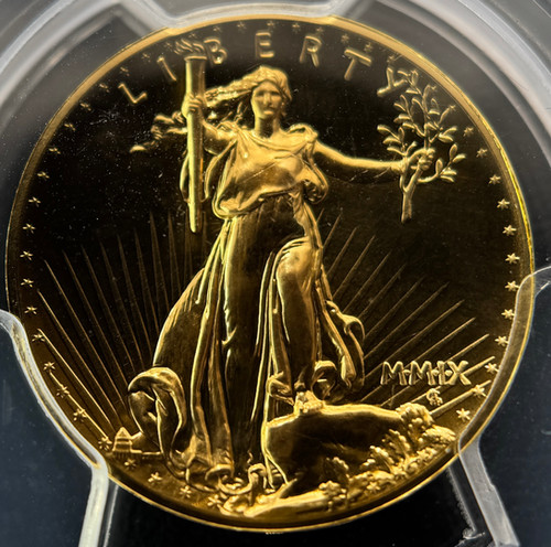 【魔除・金・仕事・商繁】タイチンスモーキー！ゴールドルチル入り⭐️R66⭐️台座付 魔除け・金運・仕事運・商売繁盛】タイチンスモーキー⭐️ゴールド