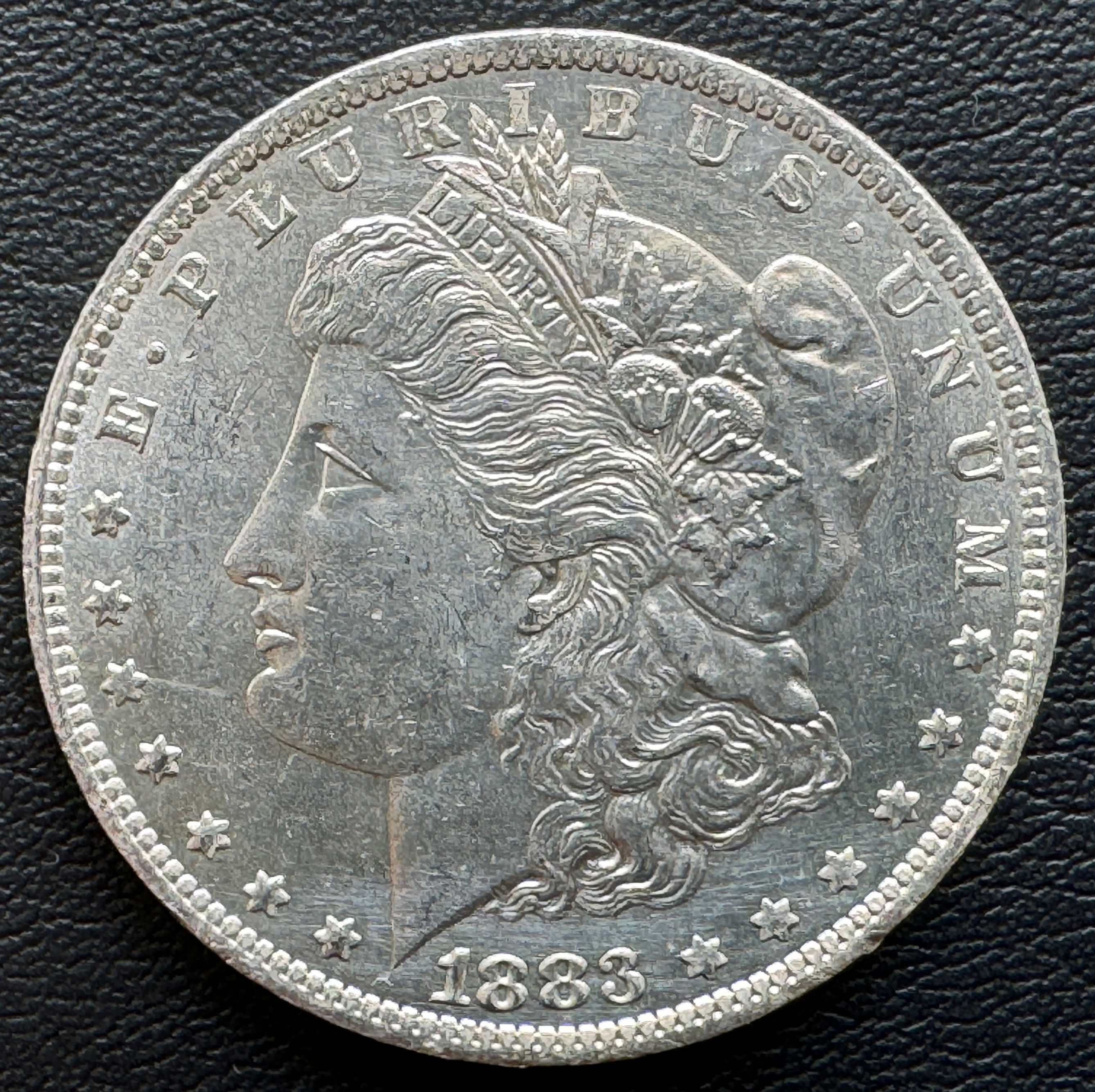 1883 O 年アメリカ モルガンドル銀貨 cleaned