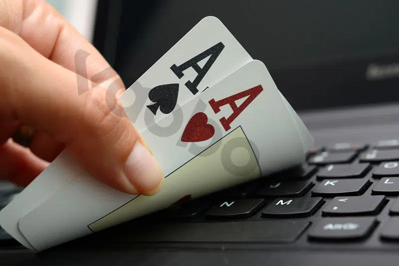 Cách chơi phỏm, luật chơi bài phỏm chuẩn cho người mới bắt đầu content media
